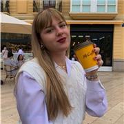 Estudiante de Bachillerato, ofrece clases de refuerzo para niños de primeros